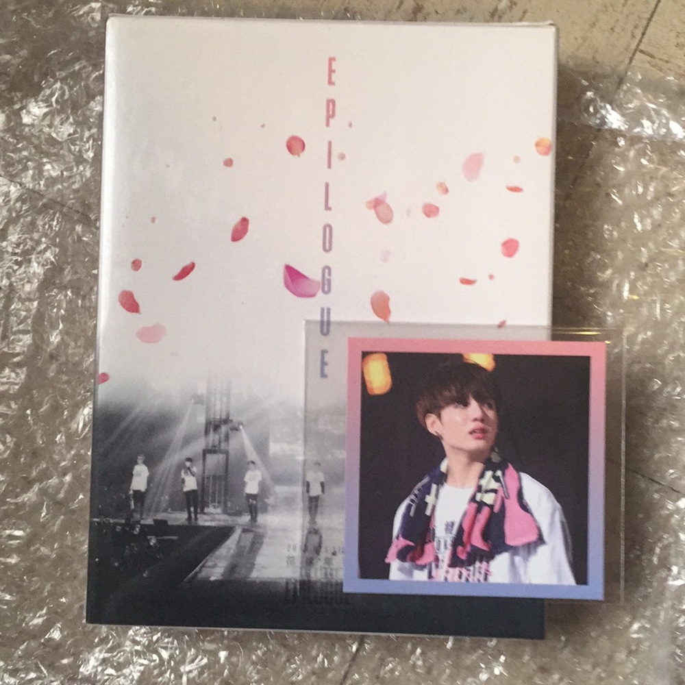 2016 BTS LIVE ON STAGE EPILOGUE WITH PHOTOCARD